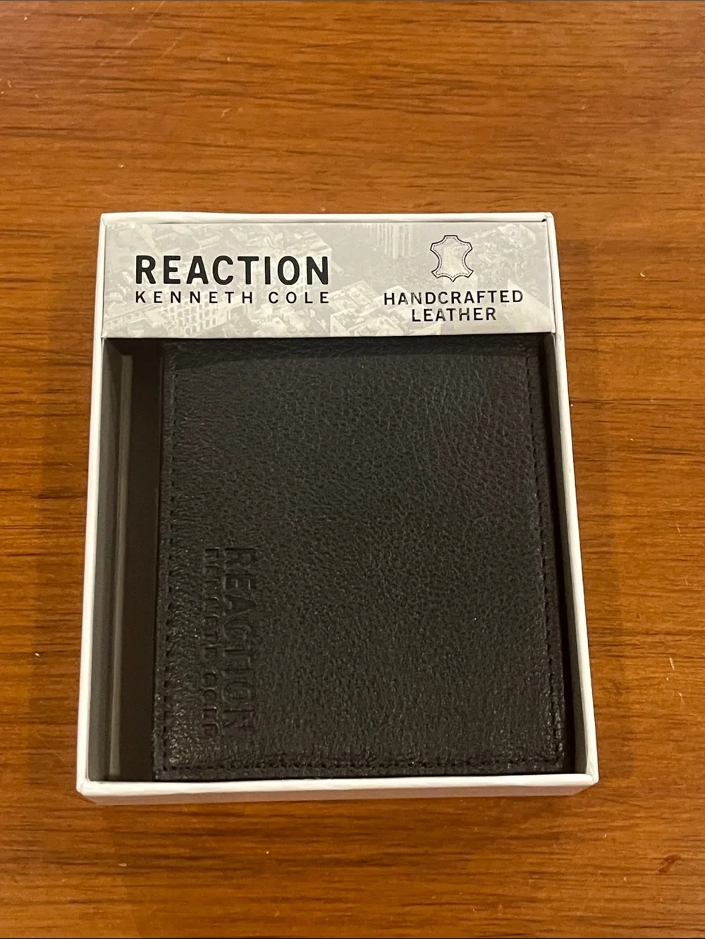 Kenneth Cole Reaction Leather Bifold Wallet with ID Holder black new